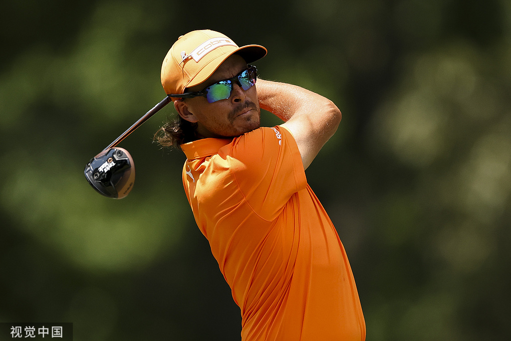 推杆机会再, 交出