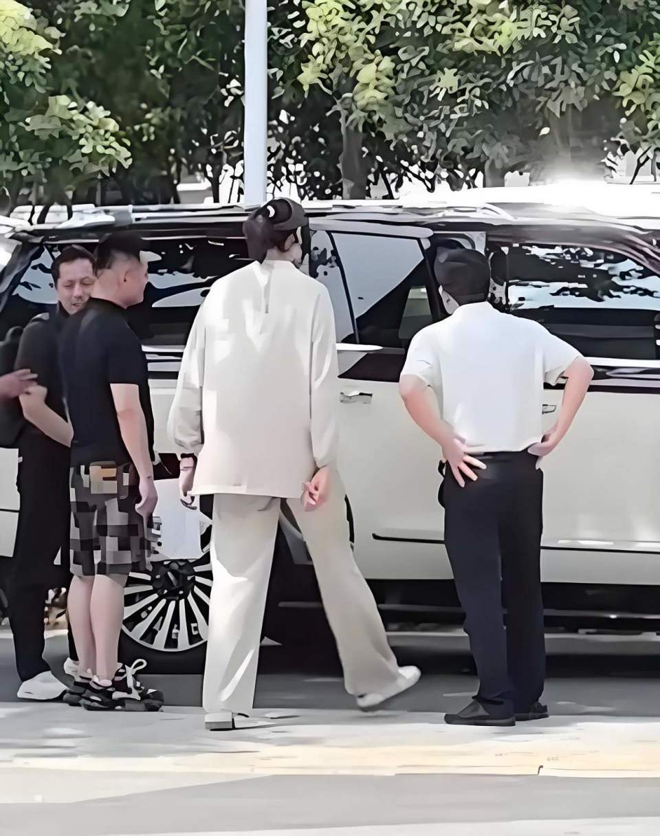 朱婷这造型, 服么, HELhF