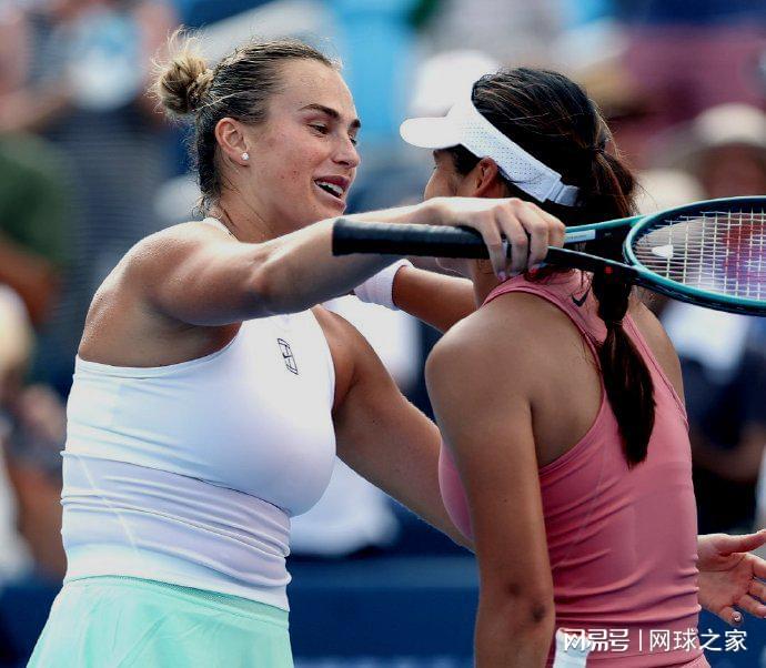 罗马尼亚人, 洛娃, 和主裁同意