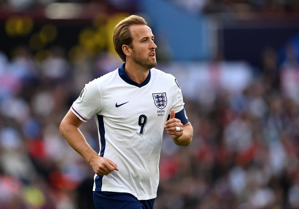 AA, 迈出的一大, 凯恩 AA, 迈出的一大, 凯恩