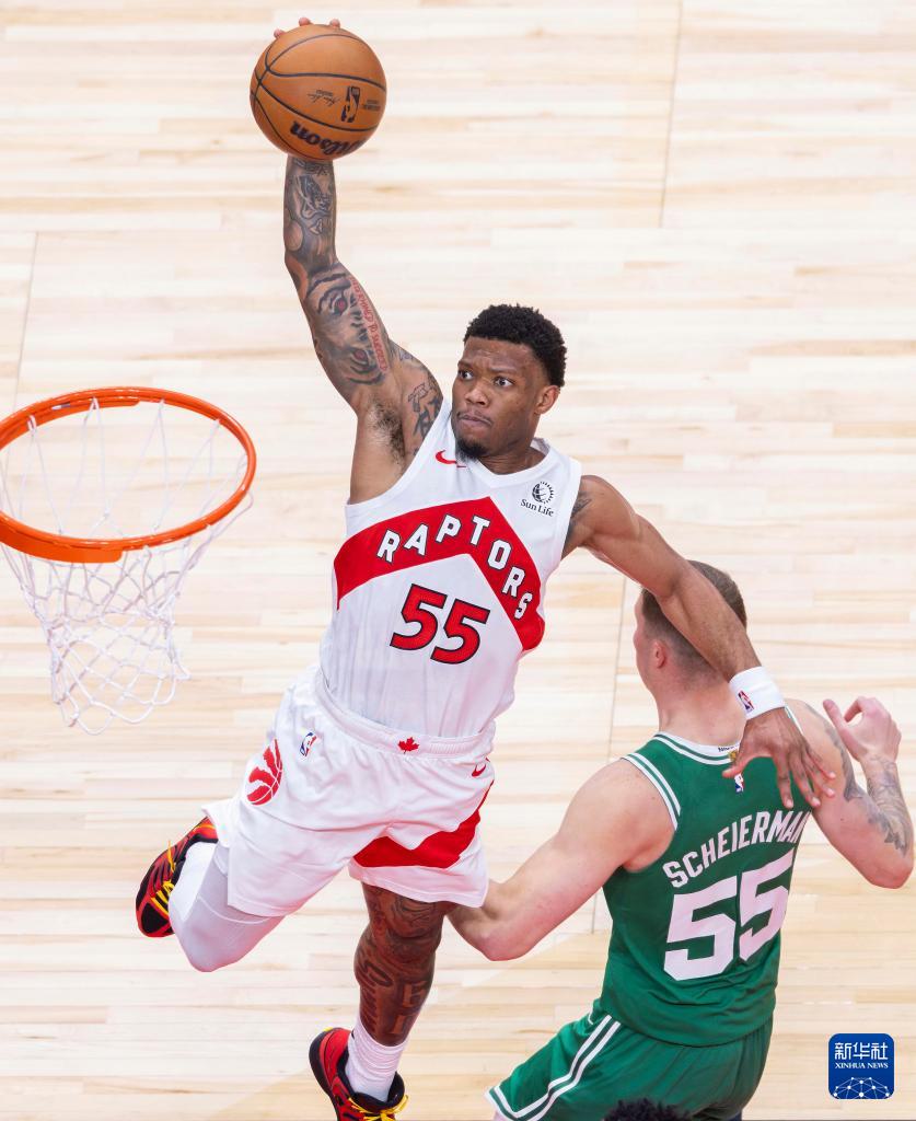 在加拿大多, NBA季前